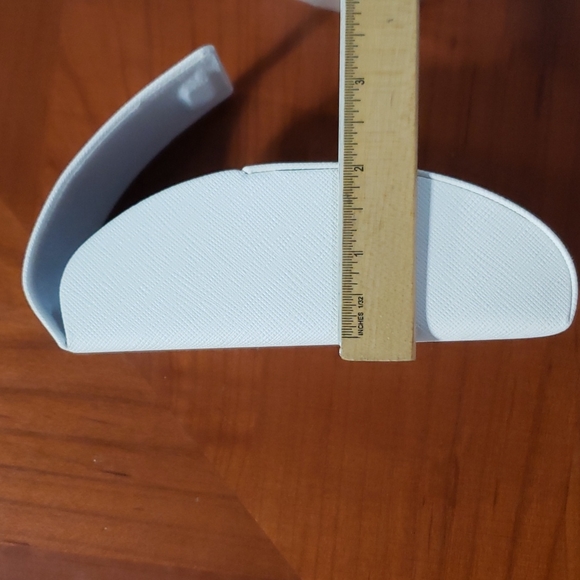 PRADA authentic case for eyewear - Picture 3 of 7